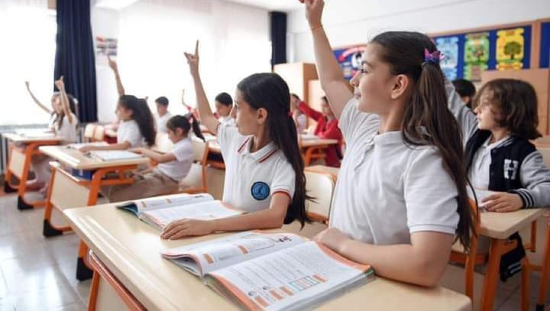 Okul Öncesi, İlkokul ve Ortaokula Başlayacak Öğrencilerin Kayıtları, Adrese Dayalı Olarak Yapıldı