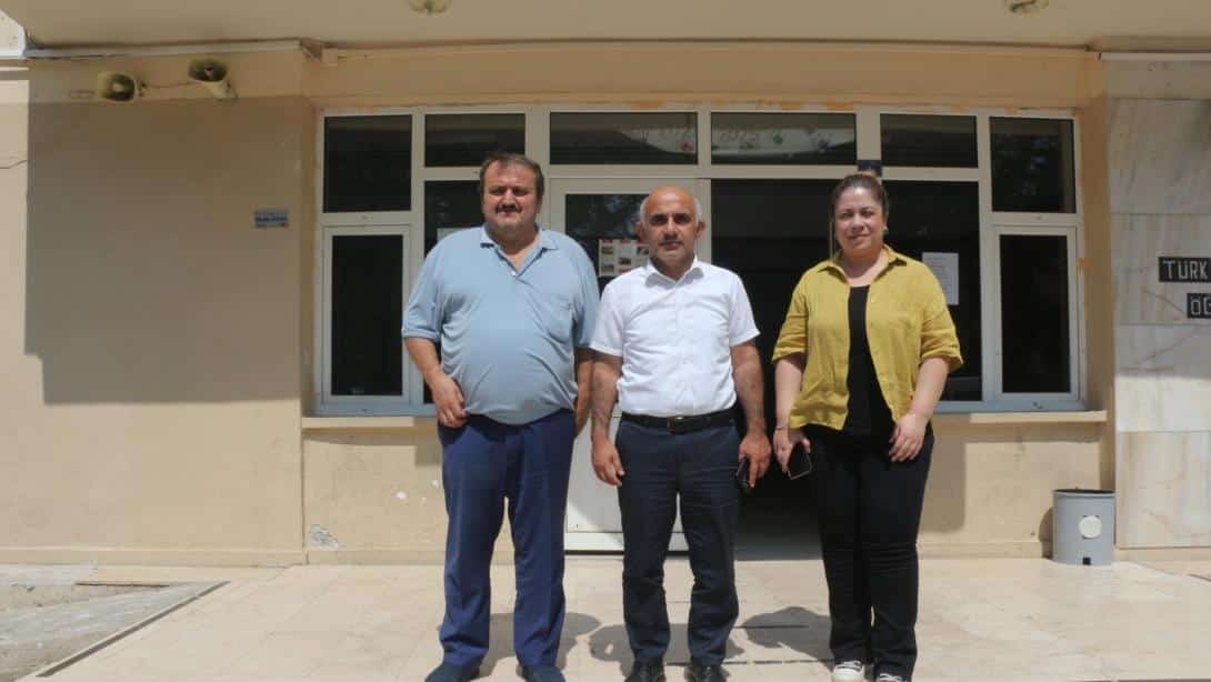 İlçe Millî Eğitim Müdürümüzden Yeni Eğitim Öğretim Yılı Öncesi Okul Ziyareti